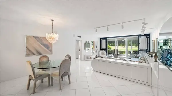 806 Cypress Grove Ln #107, Pompano Beach, FL 33069