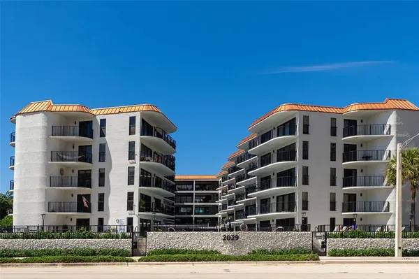 2029 N Ocean Blvd #303, Fort Lauderdale, FL 33305