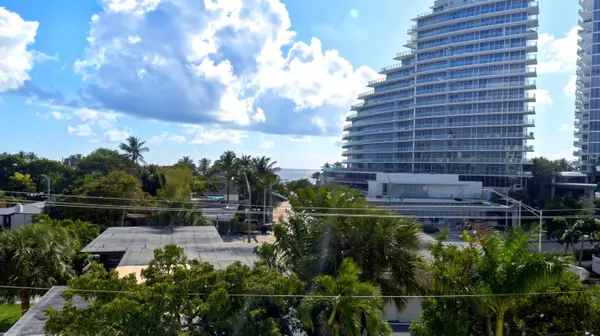 2300 NE 33rd AVE #506, Fort Lauderdale, FL 33305