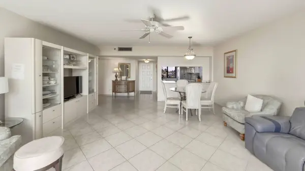 2300 NE 33rd AVE #506, Fort Lauderdale, FL 33305