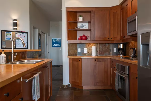 Ucluelet, BC V0R 3A0,515 Marine Drive #201