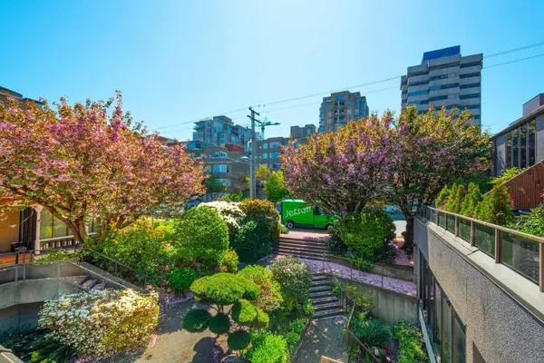 1167 W 8th AVE, Vancouver, BC V6H 1C5