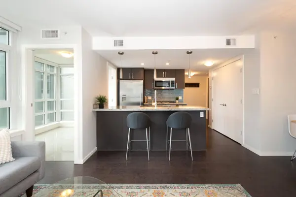 89 W 2nd AVE #607, Vancouver, BC V5Y 0G9