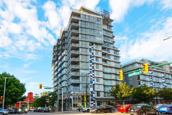 89 W 2nd AVE #607