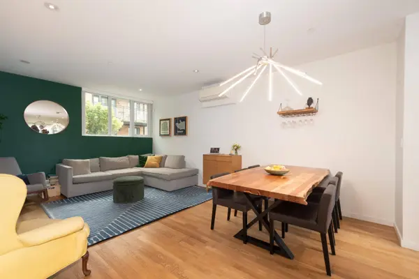 2220 Willow ST, Vancouver, BC V5Z 0C8