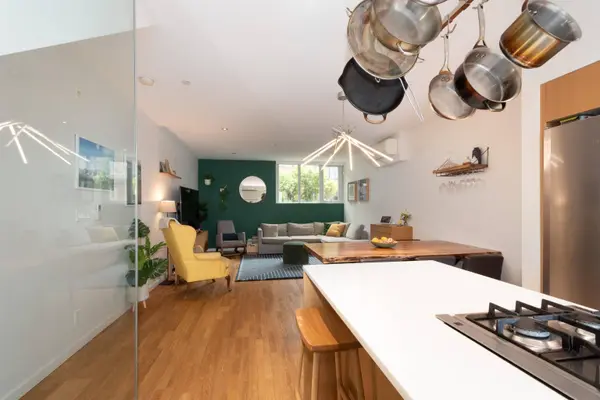2220 Willow ST, Vancouver, BC V5Z 0C8