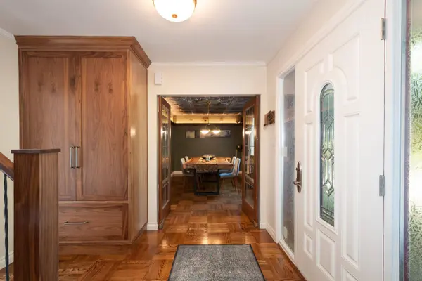 510 Evergreen PL, North Vancouver, BC V7N 2Z2
