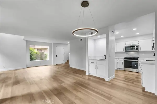 849 E Victoria ST #112, Carson, CA 90746