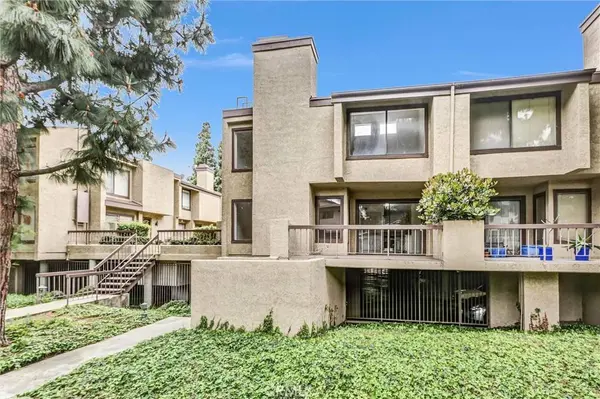 849 E Victoria ST #112, Carson, CA 90746