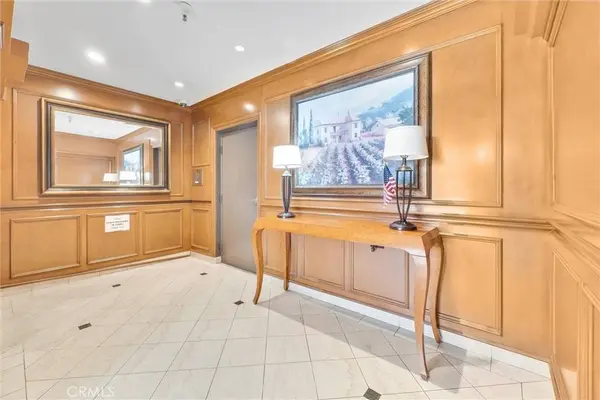 35 Linden Ave Unit 304, Long Beach, CA 90802