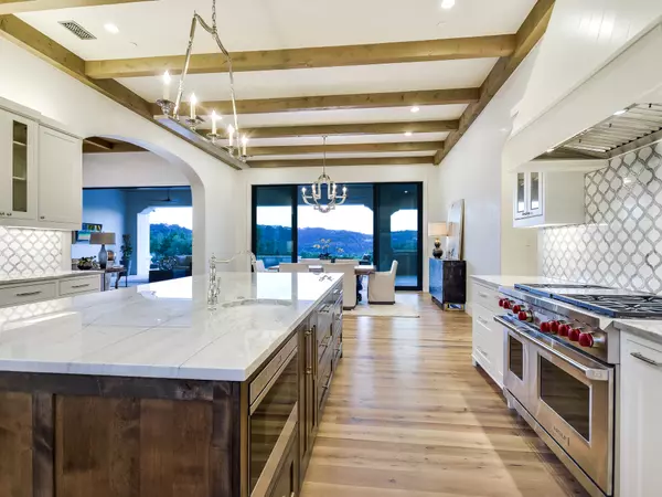 Austin, TX 78746,5301 Scenic View Drive