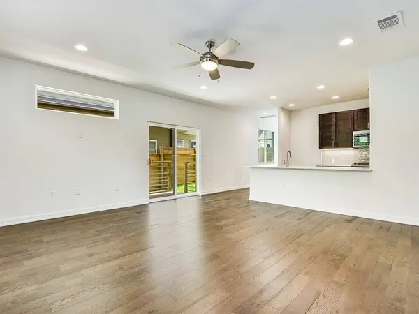 6800 Menchaca RD #39, Austin, TX 78745