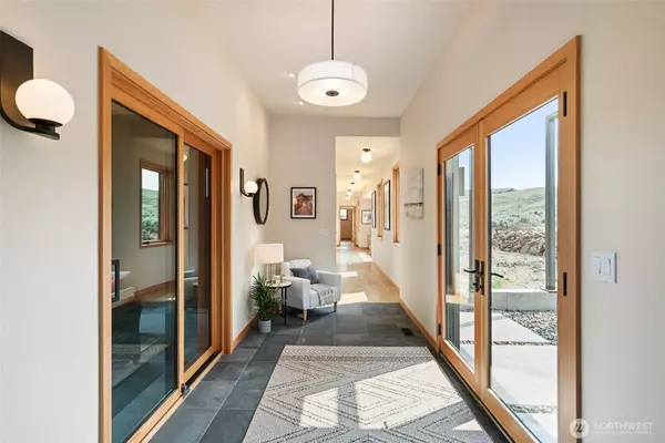 671 Ravens Home Ln Lot 7, Malaga, WA 98828