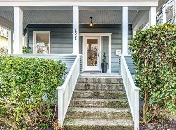 1523 35th AVE, Seattle, WA 98122
