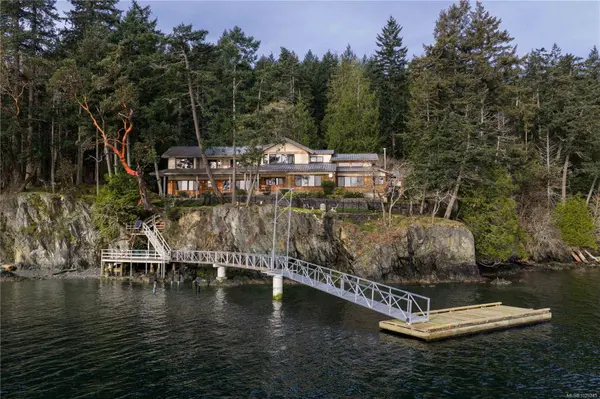 250 Holmes Rd, Salt Spring, BC V8K 1T6