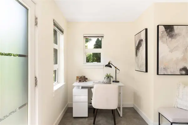 1234 Johnson St #2, Victoria, BC V8V 3P1