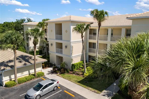 600 GARDENS EDGE DR #613, Venice, FL 34285