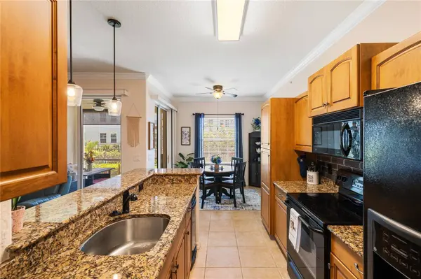 600 GARDENS EDGE DR #613, Venice, FL 34285