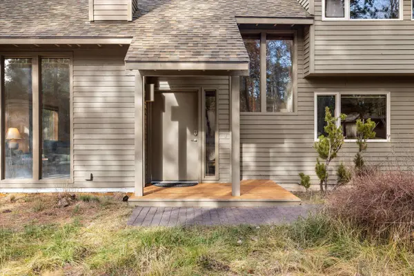 17894 Red Cedar LN, Sunriver, OR 97707