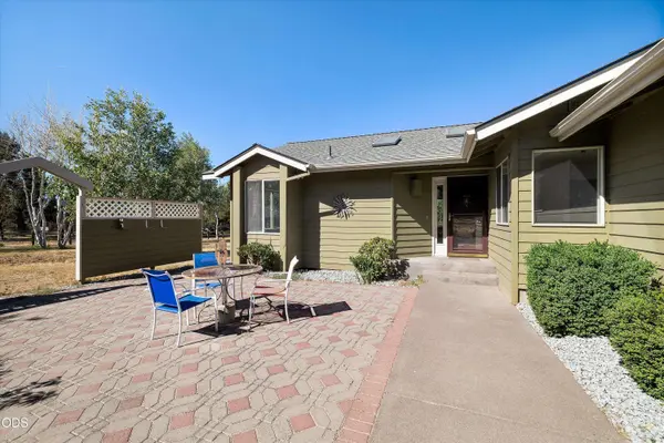 65015 Hooper RD, Bend, OR 97703