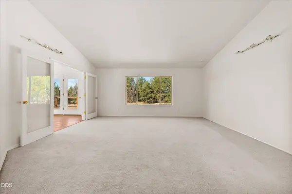 65015 Hooper RD, Bend, OR 97703