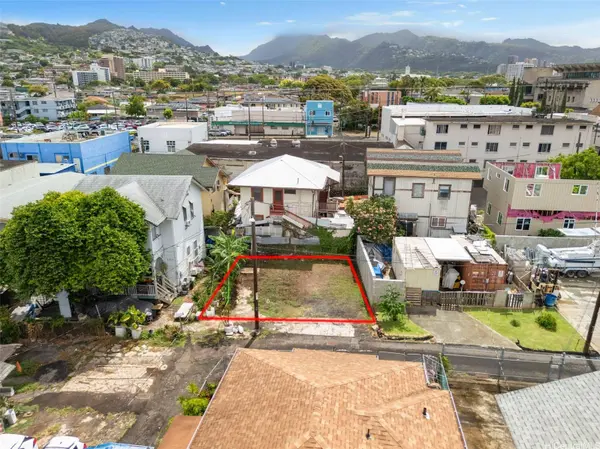 916 Eu LN, Honolulu, HI 96817
