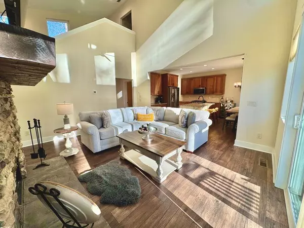 939 Sunset Road, Epworth, GA 30541