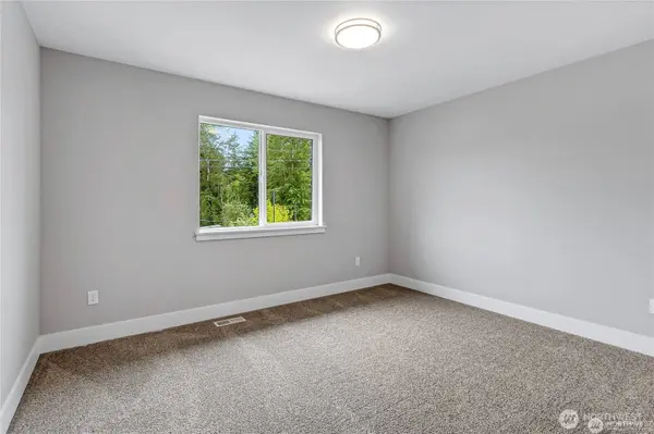 17318 74TH Avenue Ct E, Puyallup, WA 98375