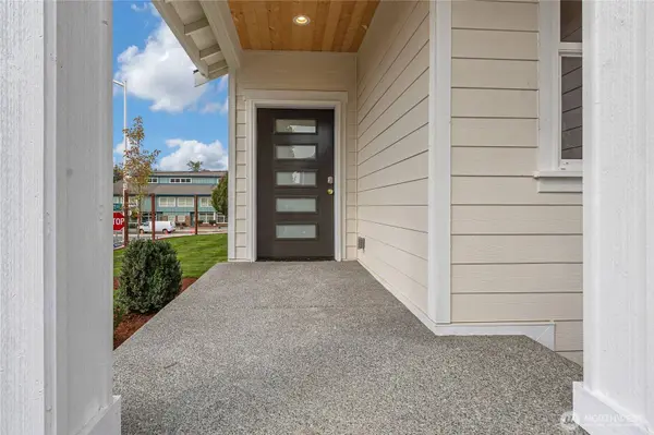 17244 74th Avenue Ct E, Puyallup, WA 98375