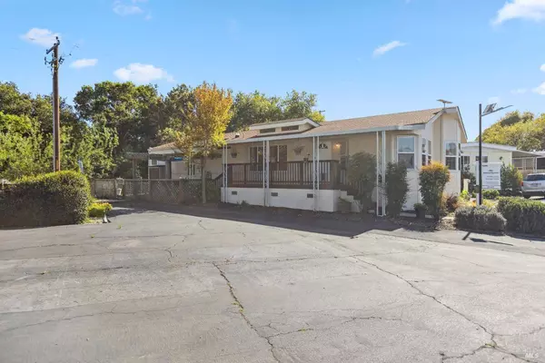 150 Silverado TRL 68, Napa, CA 94558