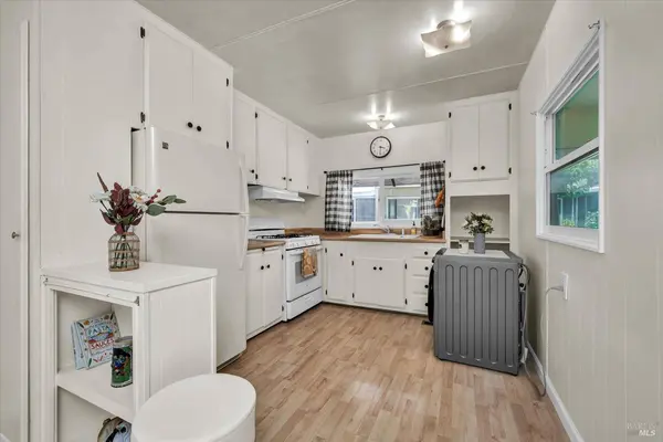 115 Paseo Palencia, Sonoma, CA 95476