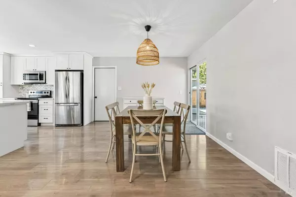 3121 Piedont AVE, Napa, CA 94558