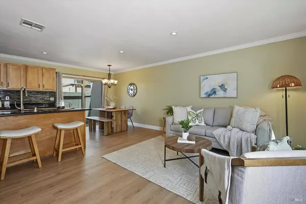 1072 Marina DR, Napa, CA 94559