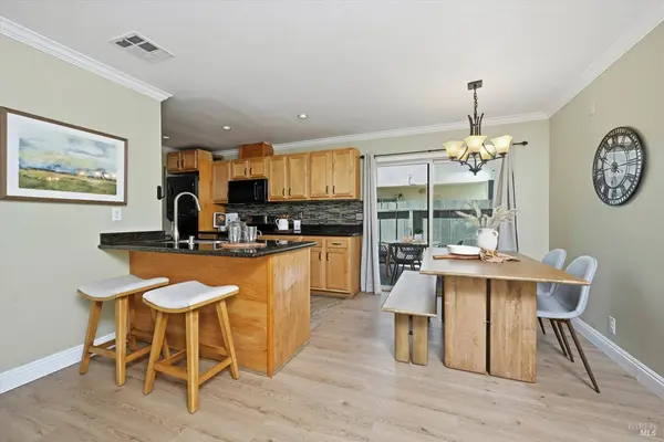 1072 Marina DR, Napa, CA 94559