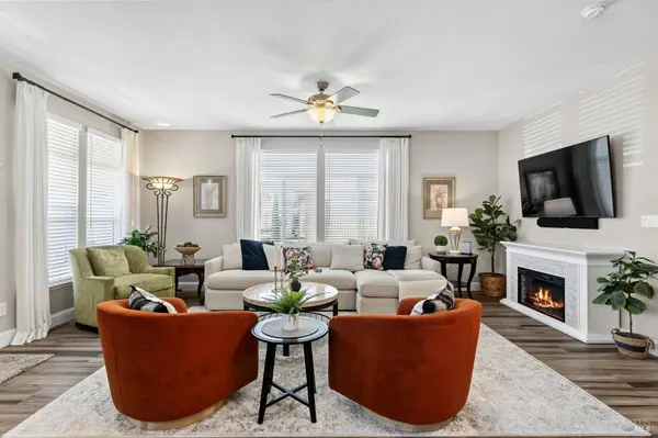 302 Robert WAY, Napa, CA 94558