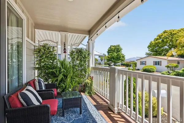 302 Robert WAY, Napa, CA 94558