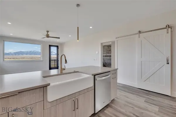 450 Loomis WAY #A, Ennis, MT 59729