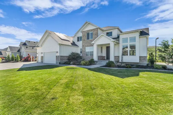 12517 N MINOTS LEDGE DR, Highland, UT 84003
