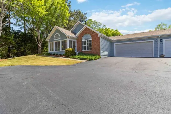 17106 Harvest Ridge LN, Johns Creek, GA 30022