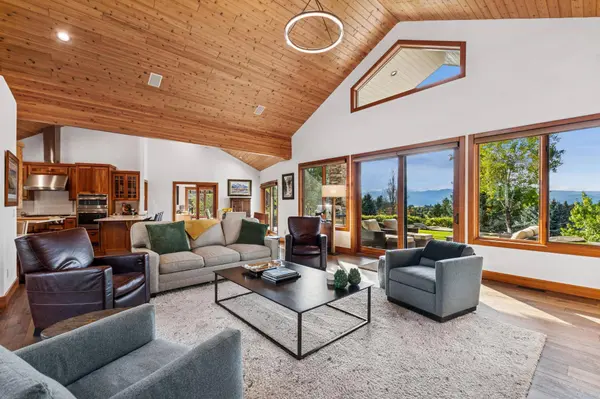 104 Levi CT, Bigfork, MT 59911