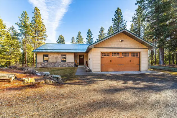384 Smoke Ridge RD, Kila, MT 59920
