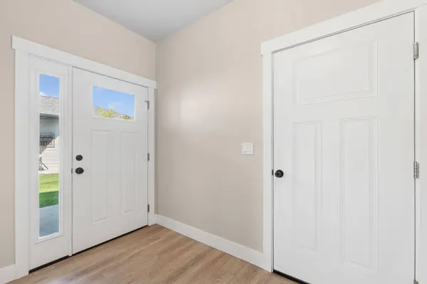 284 W Nicklaus AVE, Kalispell, MT 59901