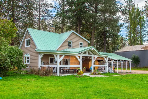 110 S Hilltop RD, Columbia Falls, MT 59912