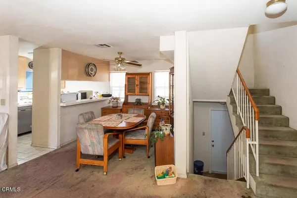 10433 Plainview AVE #4, Tujunga, CA 91042