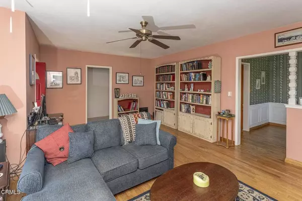 2939 Santa Carlotta ST, La Crescenta, CA 91214