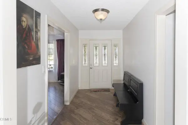 9010 Mulberry DR, Sunland, CA 91040