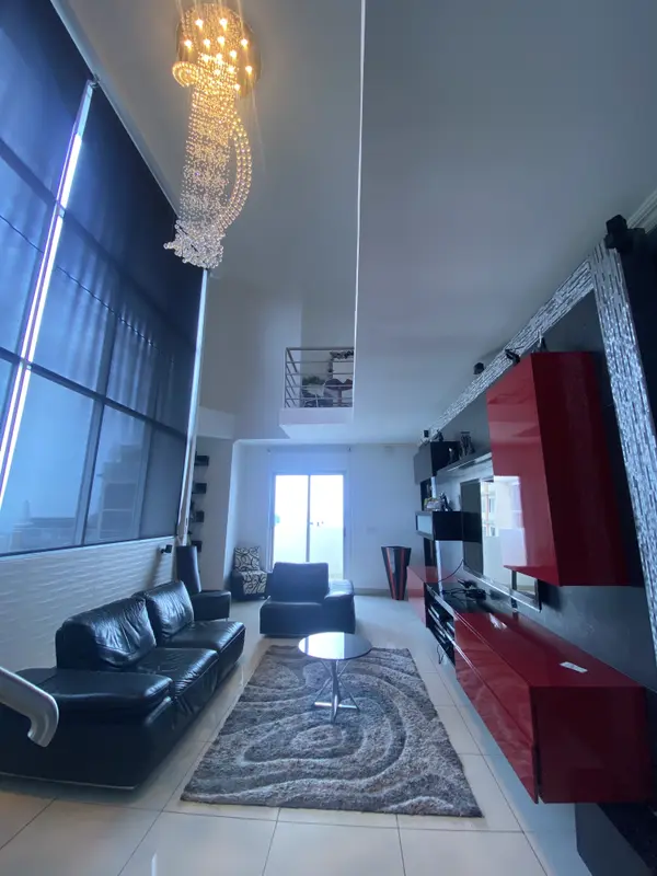 Astoria - El Cangrejo