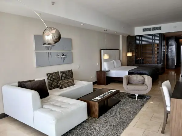 TOC - Punta Pacifica, 