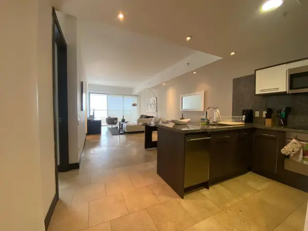 TOC - Punta Pacifica, 