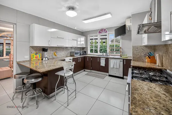 Golf Heights - Altos del Golf